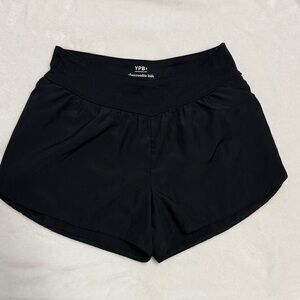 abercrombie kids black athletic shorts with V-waistband